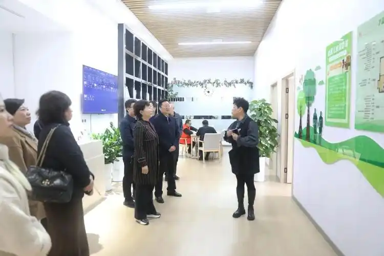 重庆市现代服务业就业创业技能竞赛举行