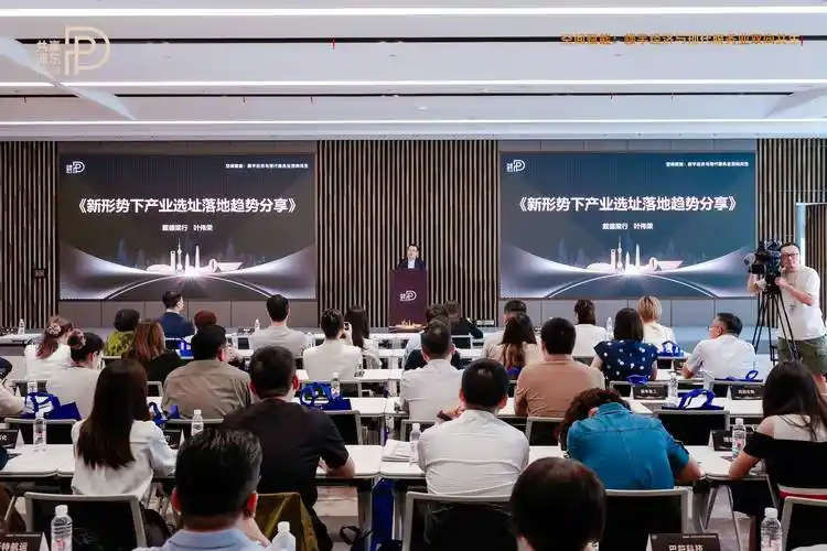 制造业服务化背景下生产性服务业向价值链高端延伸实现机制研究报告