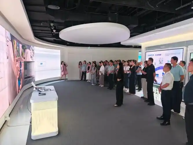 数字政务升级与公共服务普惠均等化研究报告